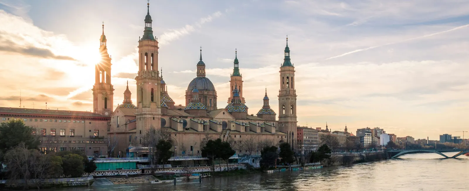 Cómo obtener tu licencia turística en Aragón