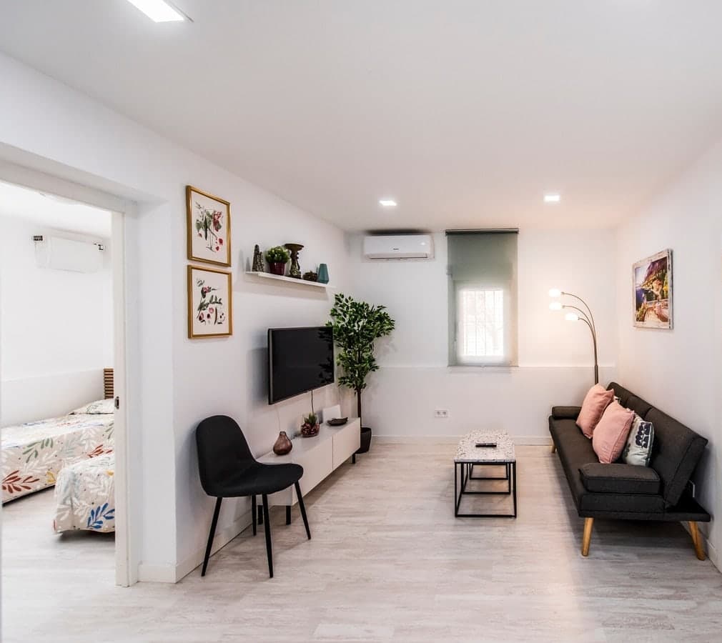 Living room of a home managed by beBalmy